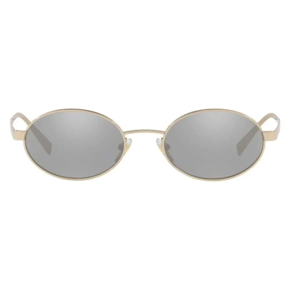 Beautiful  Versace Sunglasses feature mirrored silver lenses and gold rim.